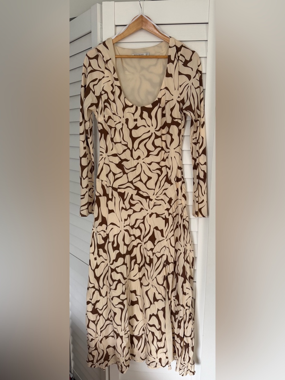 Neutral Beige & Brown Patterned Long-Sleeve Dress